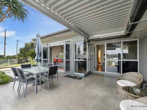 2 Schopolo Place, Albany