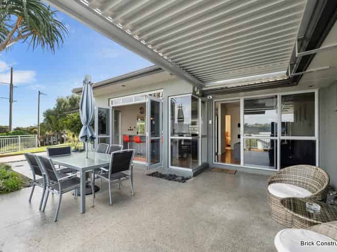 2 Schopolo Place, Albany