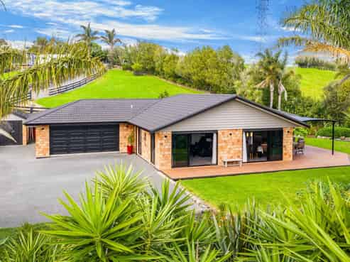 51 Jobe Road, Maungakaramea