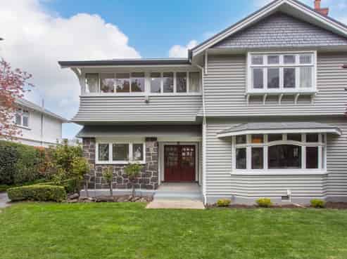 42 Heaton Street, Strowan