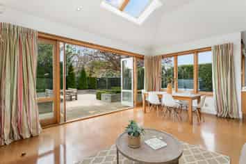 42 Heaton Street, Merivale