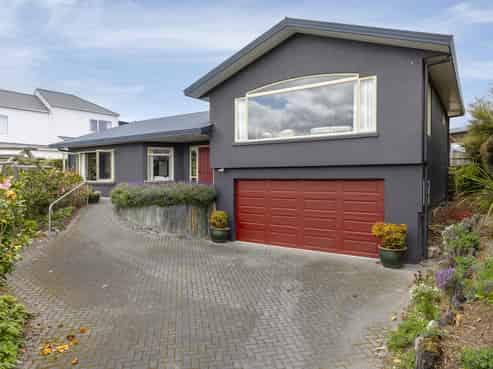 5B Awanui Street, Hilltop