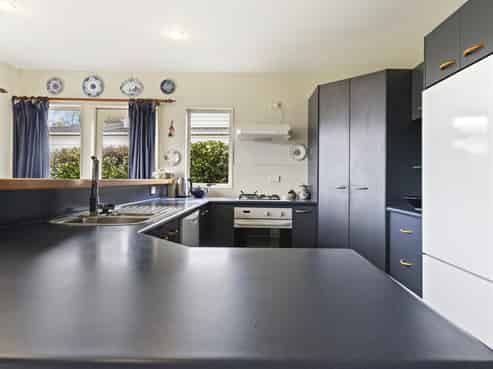 5B Awanui Street, Hilltop