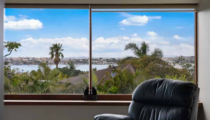 283 Riddell Road, Glendowie