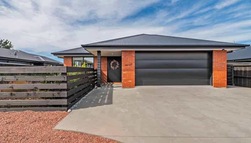 15 Cedric Place, DARFIELD