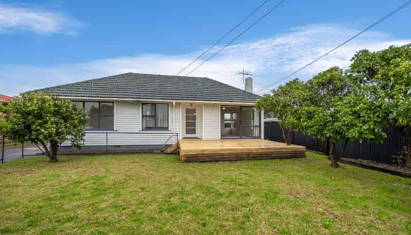 62 Tennessee Avenue, Mangere East
