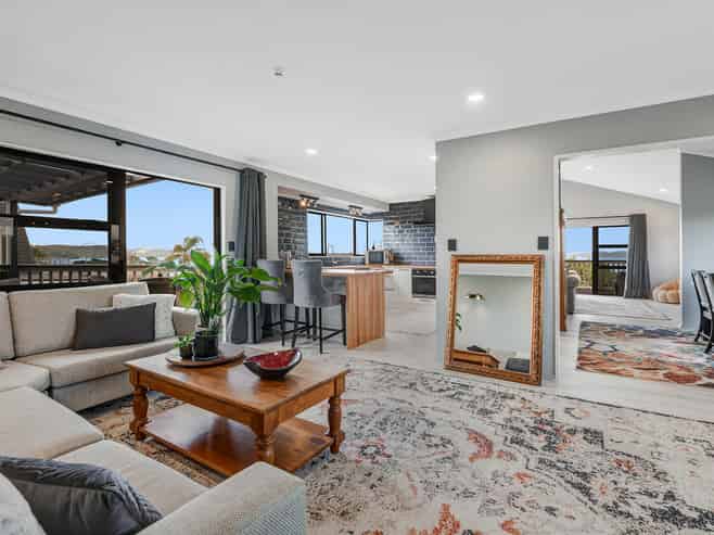 5 Windward Terrace, Snells Beach