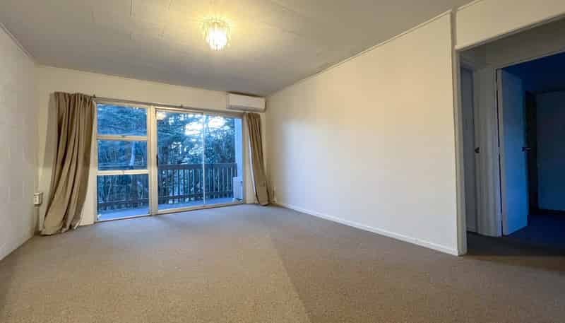 10/28 *** Locarno Avenue, Sandringham