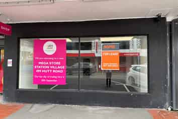 Right in the Line of a Small Retail Shopping Strip