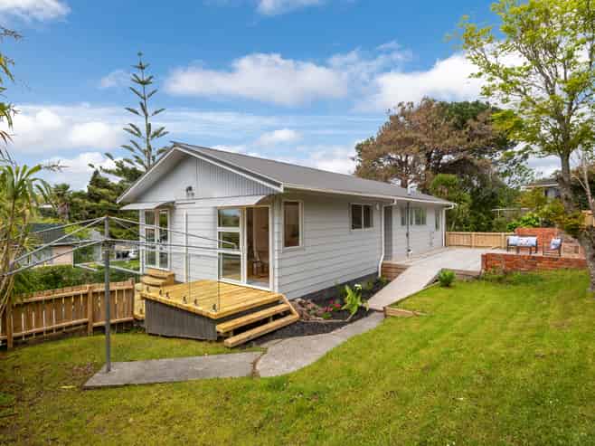 16 Jayne Place, Torbay
