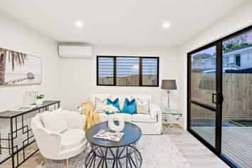 8B Butterworth Drive, Glendene