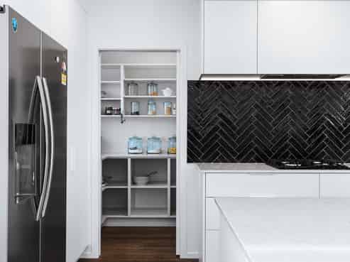 15 Tai Road, Wharewaka