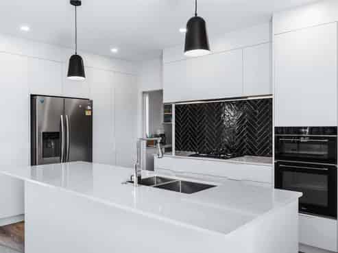 15 Tai Road, Wharewaka