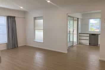 1/2 Kurnell Drive, Botany Downs