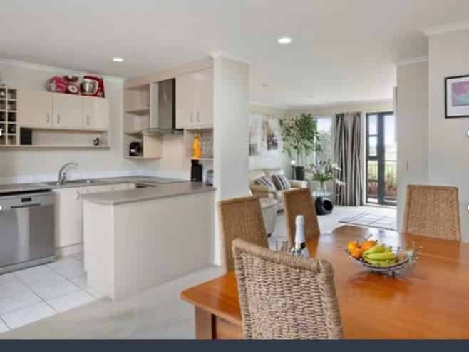 10/268 Shirley Road, Papatoetoe