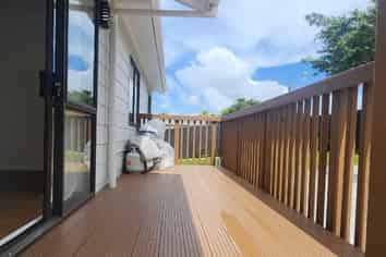 14 Riserra Drive, Ranui
