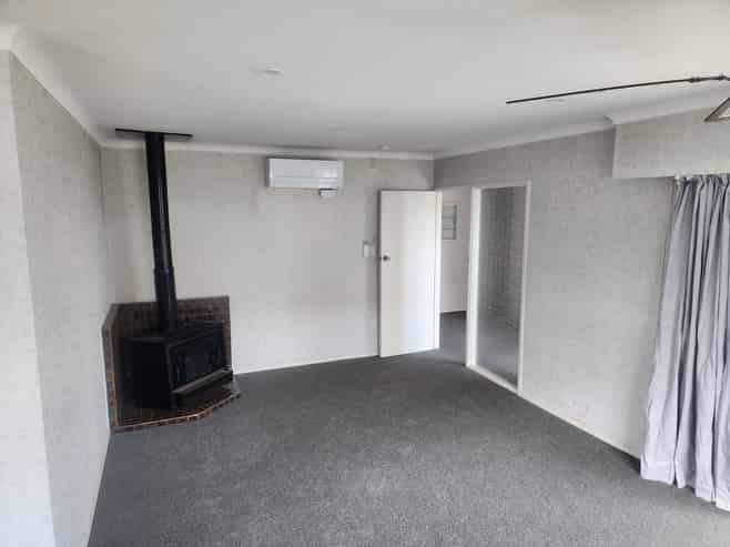 10 Tomlinson Street, Hillpark