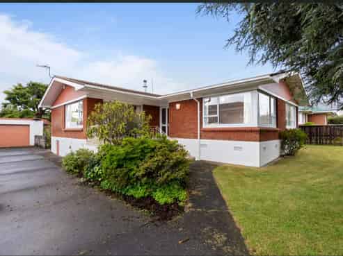 10 Tomlinson Street, Hillpark