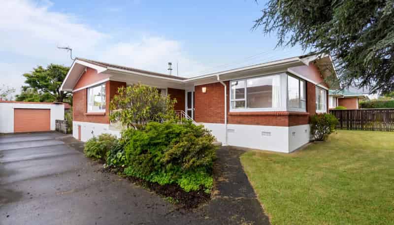 10 Tomlinson Street, Hillpark