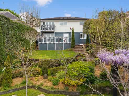 39 & 39A Ngatiawa Street, One Tree Hill