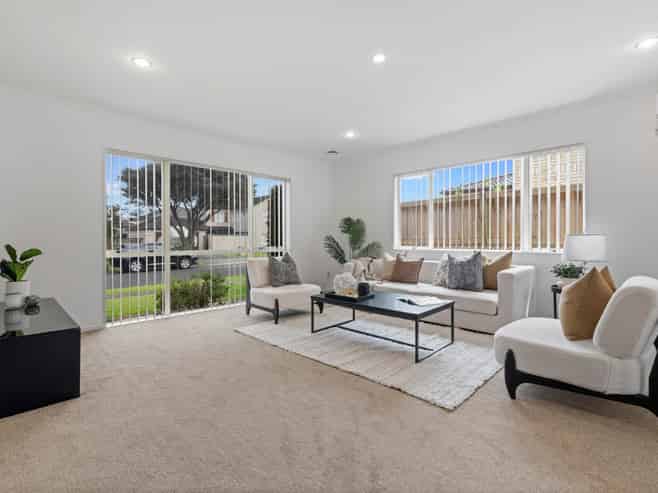 17 Greenbrooke Drive, Flat Bush