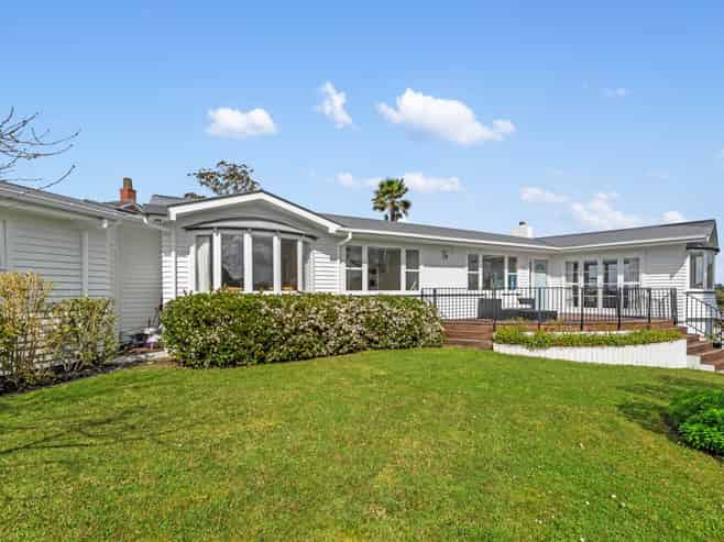 2 Harvey Place, Kohimarama