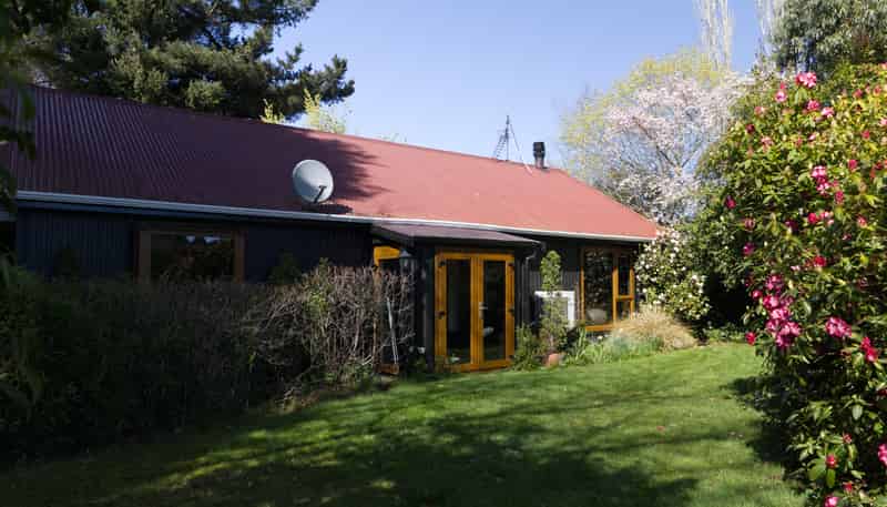 1067 Milton Highway, Lovells Flat