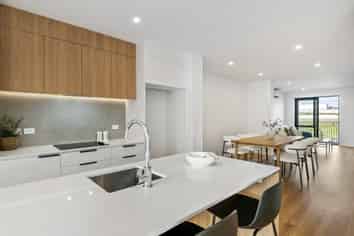 29 Riukiuta Avenue, Three Kings