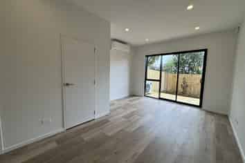 4/35 Crawford Avenue, Mangere Bridge