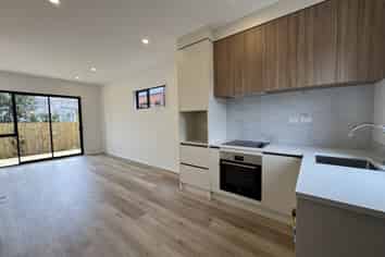 4/35 Crawford Avenue, Mangere Bridge