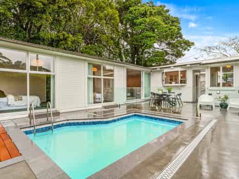 216 Onewa Road, Birkenhead