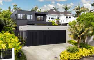 16 Larchwood Avenue, Westmere