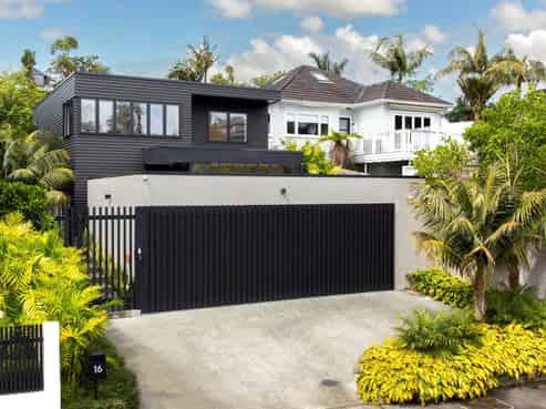 16 Larchwood Avenue, Westmere