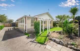 25 Arawhata Road, Paraparaumu