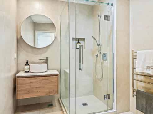 16 Beach Road, Hobsonville