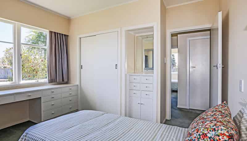 2/310 Lyndon Road West, Hastings