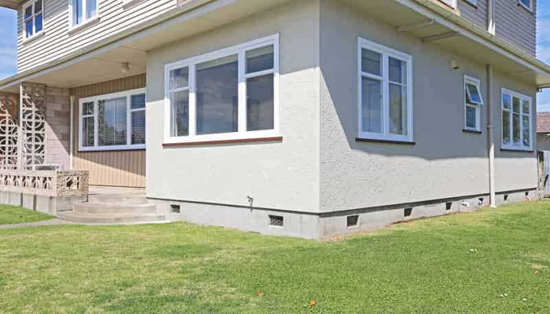 2/310 Lyndon Road West, Hastings