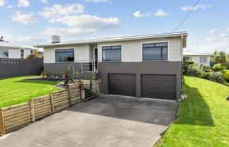 5 Balmoral Crescent, Springvale