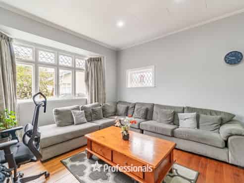 36 Pretoria Street, Central Hutt