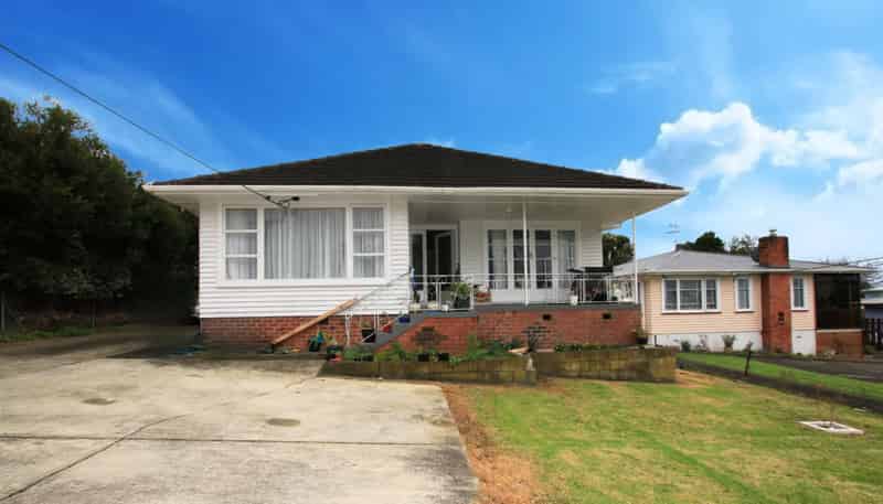 32 Kelwyn Road, Kelston