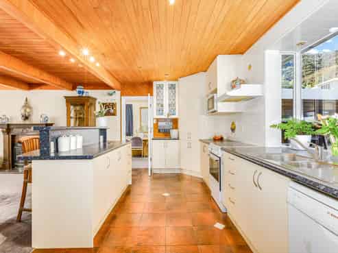 3 Glen Alice Grove, Naenae