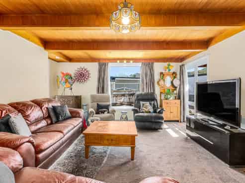 3 Glen Alice Grove, Naenae