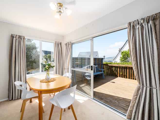 5 Anaheim Place, Churton Park