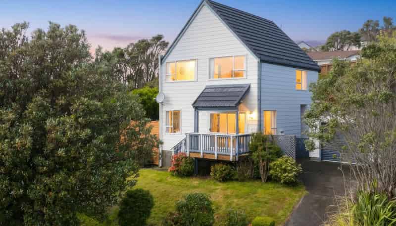 5 Anaheim Place, Churton Park
