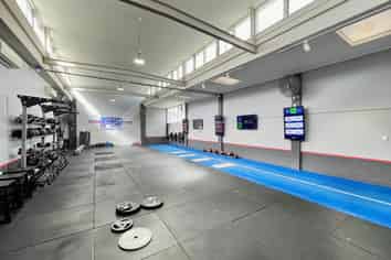 CITY FRINGE GYM / WAREHOUSE
