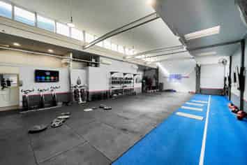 CITY FRINGE GYM / WAREHOUSE
