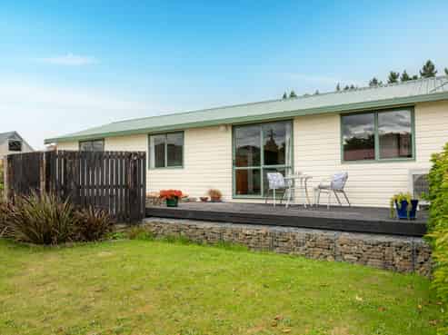 2 Avon Street, Lumsden