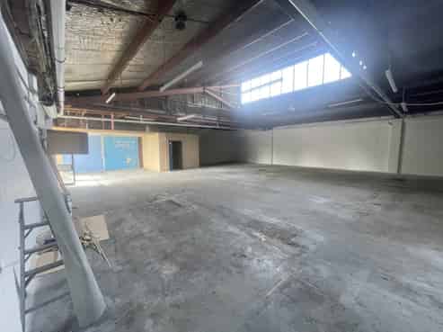 Low-cost industrial workspace and storage