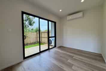 11/35 Crawford Avenue, Mangere Bridge