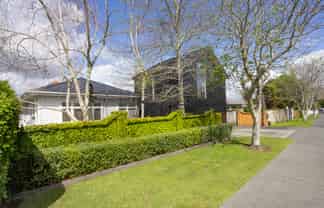 4 Kingsway, Three Kings